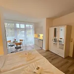 Residenz Seeblick Mit Balkon * Sellin (Rugen)